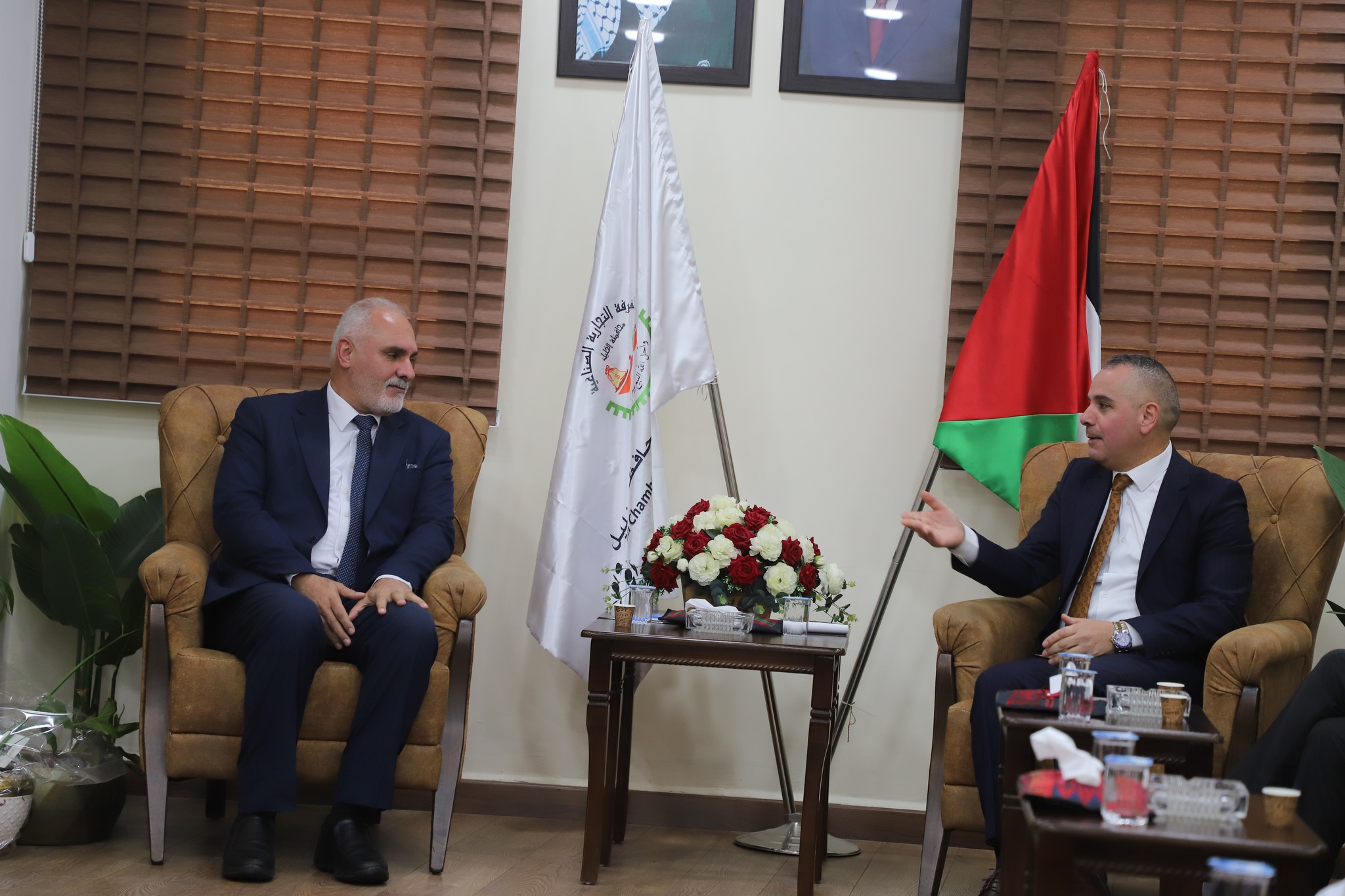 Ministry of Agriculture: Signing (16) project agreements for farmers who met the documentation of damages, worth (862) thousand shekels in Hebron and Bethlehem, within the framework of the agricultural assistance program funded by the European Union 12