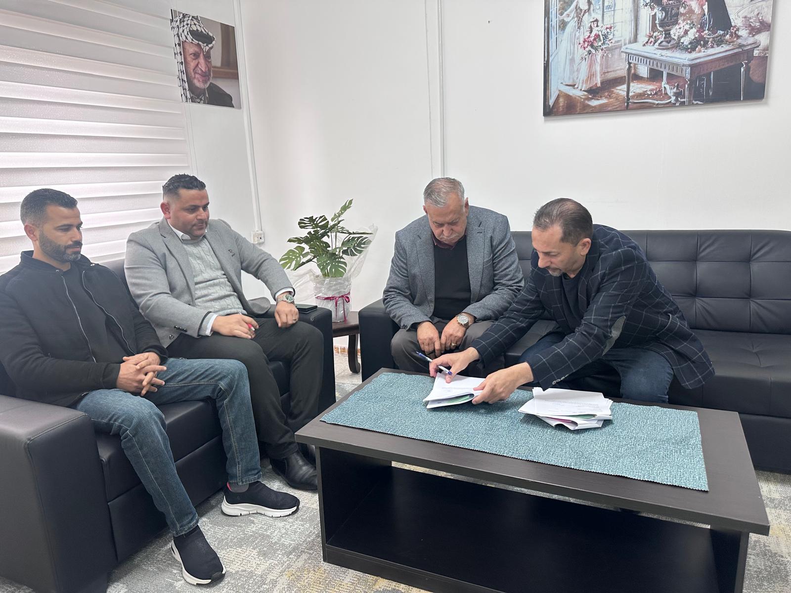 Ministry of Agriculture: Ramallah and Al-Bireh Agriculture Directorate and FAO sign investment support agreements within the (MAP II) program with a total value of (151,300) shekels 1