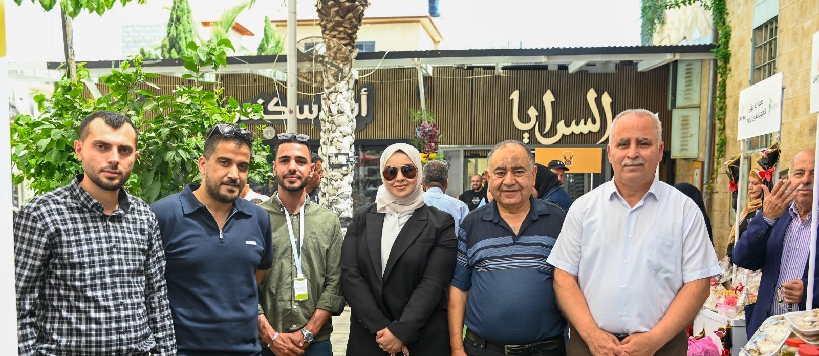 وزارة الزراعة: زراعة طولكرم واتحاد الجمعيات التعاونية الزراعية والإغاثة الزراعية والغرفة التجارية والمركز الفلسطيني للتنمية الاقتصادية والاجتماعية يفتتحون برعاية محافظة طولكرم معرض "تسوق وتذوق 3" لتعزيز تسويق المنتجات الزراعية والغذائية الوطنية.