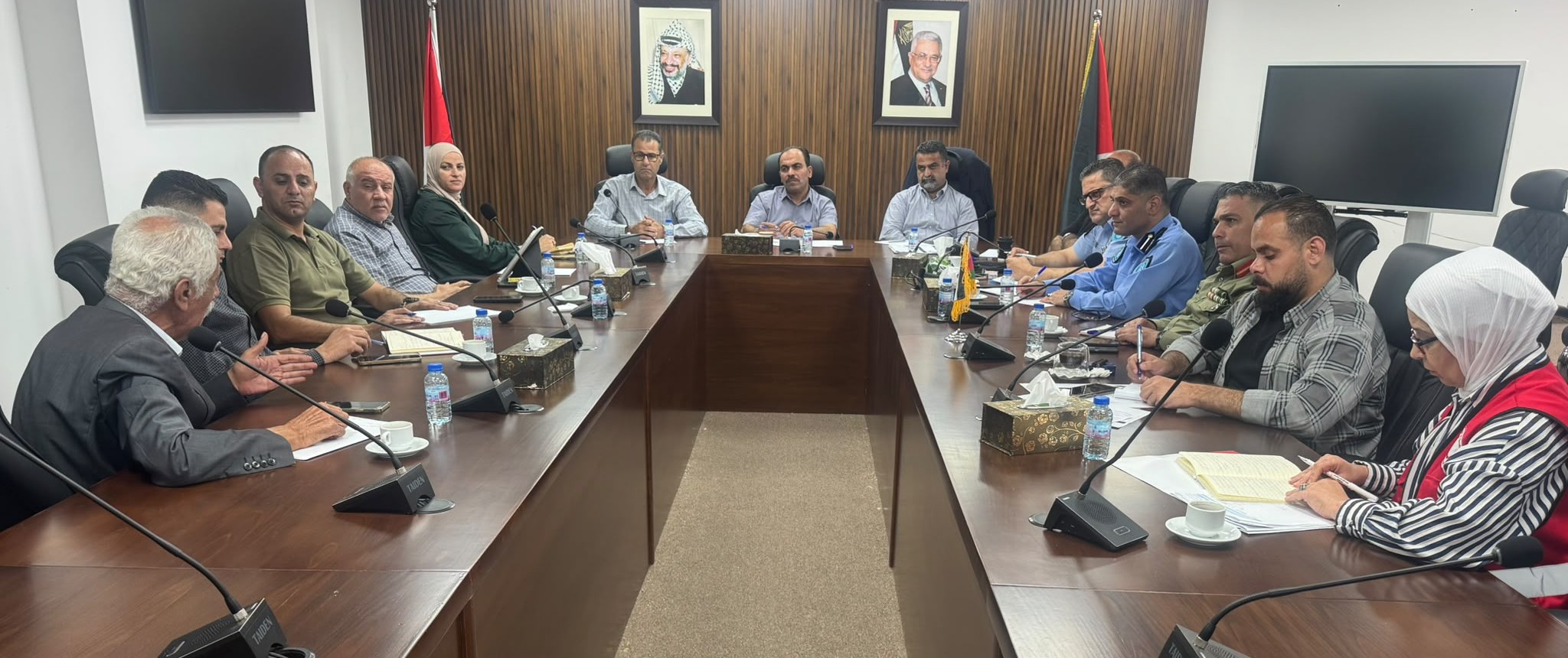 🔴 وزارة الزراعة: اللجنة العليا لحملة "زيتون 2026" تستعرض خطة العمل الشاملة وتؤكد الجاهزية لإسناد ودعم المزارعين في موسم قطاف الزيتون.