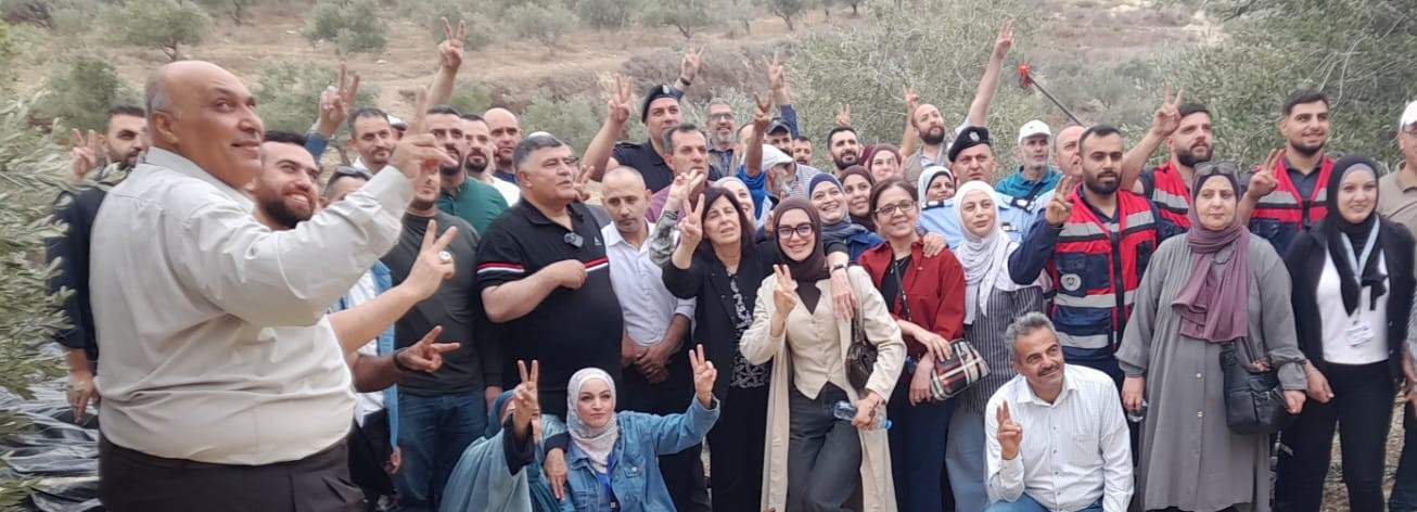 🔴 وزارة الزراعة: اللجنة المحلية للحملة الوطنية لموسم قطف الزيتون في نابلس تنظم فعالية إسنادية في بلدة سبسطية لتعزيز صمود المزارعين وحماية أراضيهم