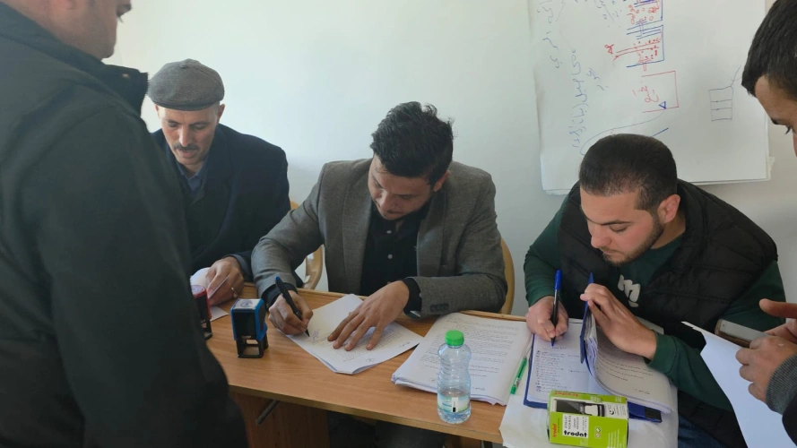 The Ministry of Agriculture’s South Hebron Directorate signed agreements to rehabilitate agricultural wells for 43 beneficiaries, funded by GIZ, with agricultural relief projects worth around 210,000 shekels in Arab al-Ramadin and Arab al-Frijat