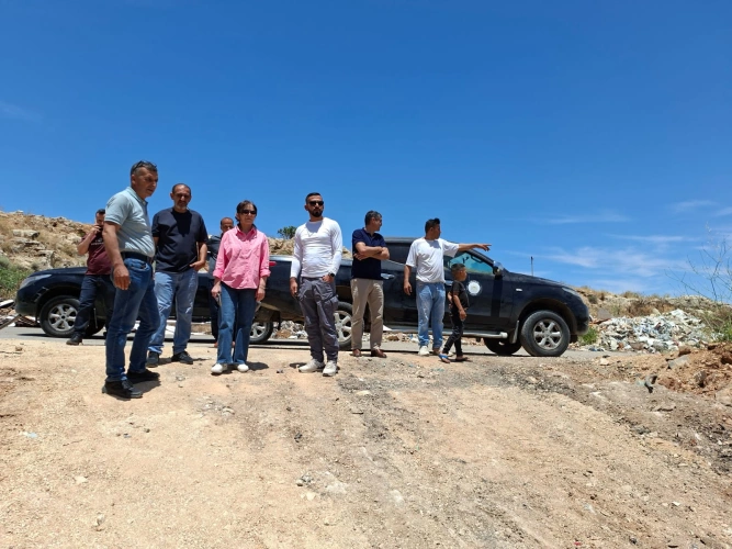 The Ministry of Agriculture: Damage Assessment Committee in Qalqilya documented the uprooting of hundreds of olive trees in Azzun.