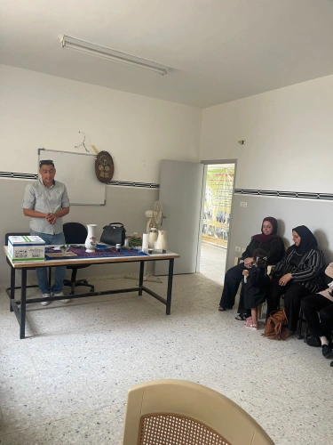 Ministry of Agriculture: Agriculture of North Hebron and FAO, with funding from the European Union, implement a training program for livestock breeders at Baqaar Cooperative Society in Halhul, with the participation of 15 women