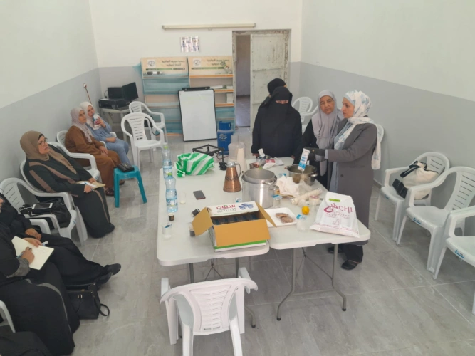 وزارة الزراعة: زراعة شمال الخليل تنفذ تدريباً لـ15 مزارعة في جمعية صوريف التعاونية للثروة الحيوانية بدعم من الفاو.