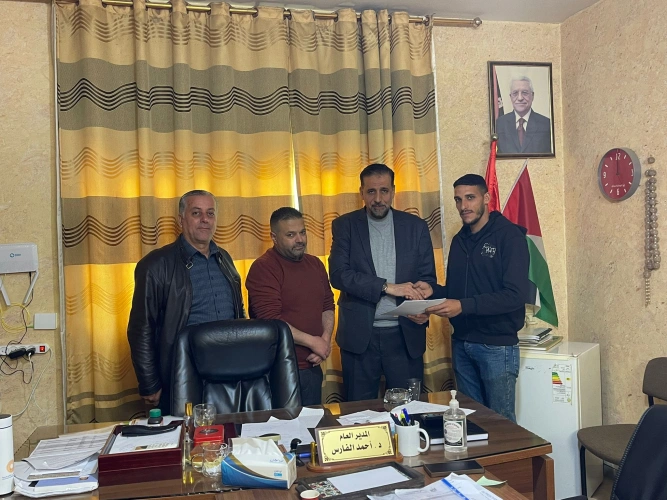 Ministry of Agriculture: Tubas Agriculture and FAO sign an agreement to implement a project to cultivate hanging strawberries on an area of 4 dunams within the (MAB2) program