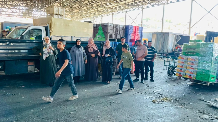 وزارة الزراعة: مديرية زراعة وبيطرة يطا تنفذ بالشراكة مع "جايكا" جولة تسويقية لـ20 مزارعاً ومزارعة في حسبة الخليل ضمن مشروع "EVAP3"