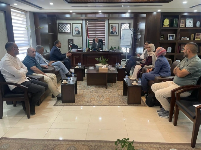 Ministry of Agriculture: Slaimiya welcomes a delegation from Al-Dhahiriya Municipal Council and discusses the needs of the agricultural sector and ways to develop it.