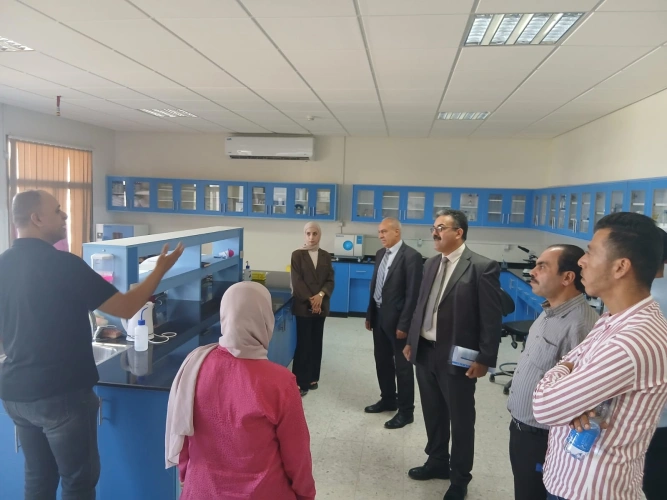 الحوامدة يتفقد مديرية زراعة جنين والمختبرات البيطرية والنباتية ويؤكد تنفيذ توجيهات الوزير سليمية لتطوير الخدمات الزراعية.