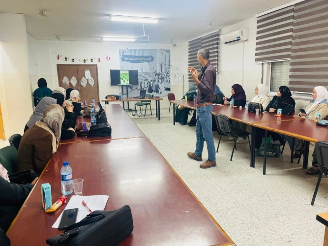 Ministry of Agriculture: Hebron Agriculture Directorate and Sharek Forum conduct an awareness meeting on hydroponics with the participation of 27 women from Jabal Jawhar area