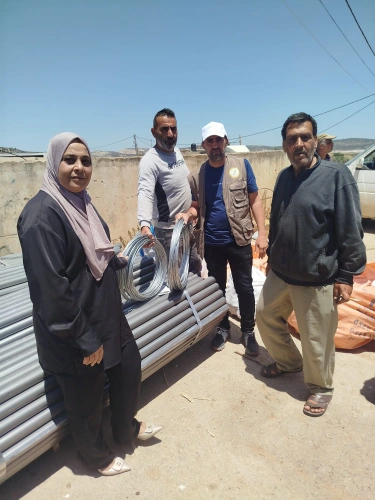 Ministry of Agriculture: Under the supervision and participation of Jenin Agriculture, Agricultural Relief begins distributing supplies for the rehabilitation of grape farms with an area of 30 dunams for 18 farmers