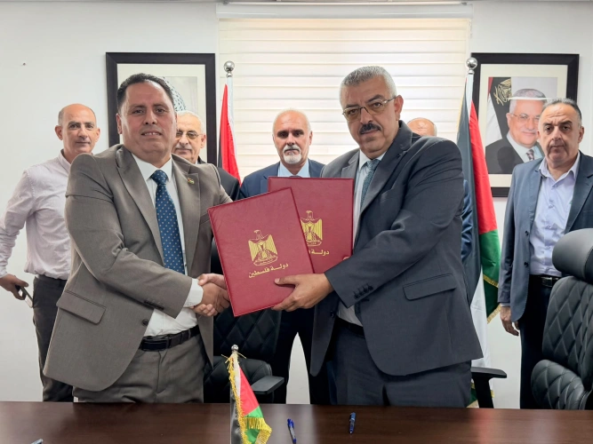 Ministry of Agriculture signed two agreements to establish a new park in Tamoun on an area of 27 dunams and to expand Tubas park by 10 dunams to promote development and protect state lands.