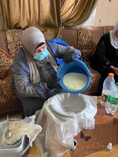 Ministry of Agriculture: Hebron Agriculture Directorate , in partnership with FAO and with funding from the European Union, implement a training program for female livestock farmers in Khallat Al-Dar area, with the participation of 15 women.