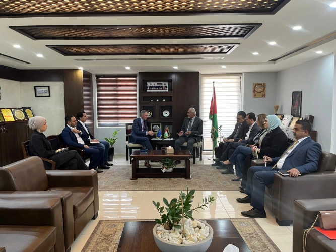 🔴 سليمية يستقبل ممثل الاتحاد الأوروبي لدى فلسطين ويبحث تعزيز الشراكة ودعم القطاع الزراعي ومساندة المزارعين.