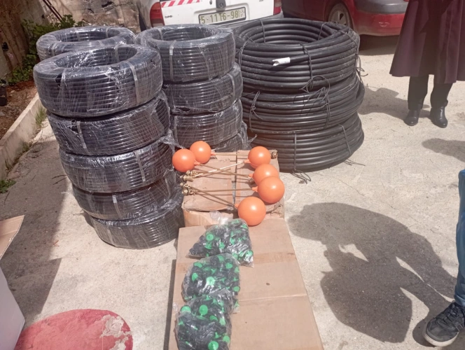Ministry of Agriculture: Beginning the distribution of agricultural grants for the &ldquo;Sanit&rdquo; project in cooperation with the Siam Bari Institute for the benefit of farmers of the North Hebron Agriculture Directorate