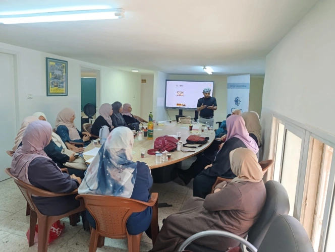 Jerusalem Agriculture Directorate trained 20 beneficiaries from the Abu Dis Cooperative Society for Livestock Development on dairy safety and good farm management, with FAO funding