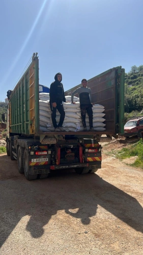 In cooperation with the Ministry of Agriculture, the Ministry of Local Government and the French Development Agency, they distribute 87 heads of sheep and 13.5 tons of fodder to 9 farmers in Salfit Governorate